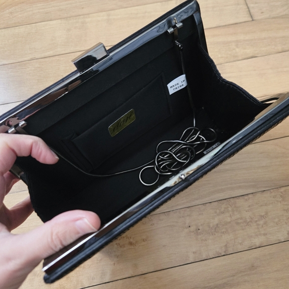 Vintage Elan Black Mesh Sparkle Handbag Clutch with Chain - Picture 5 of 16